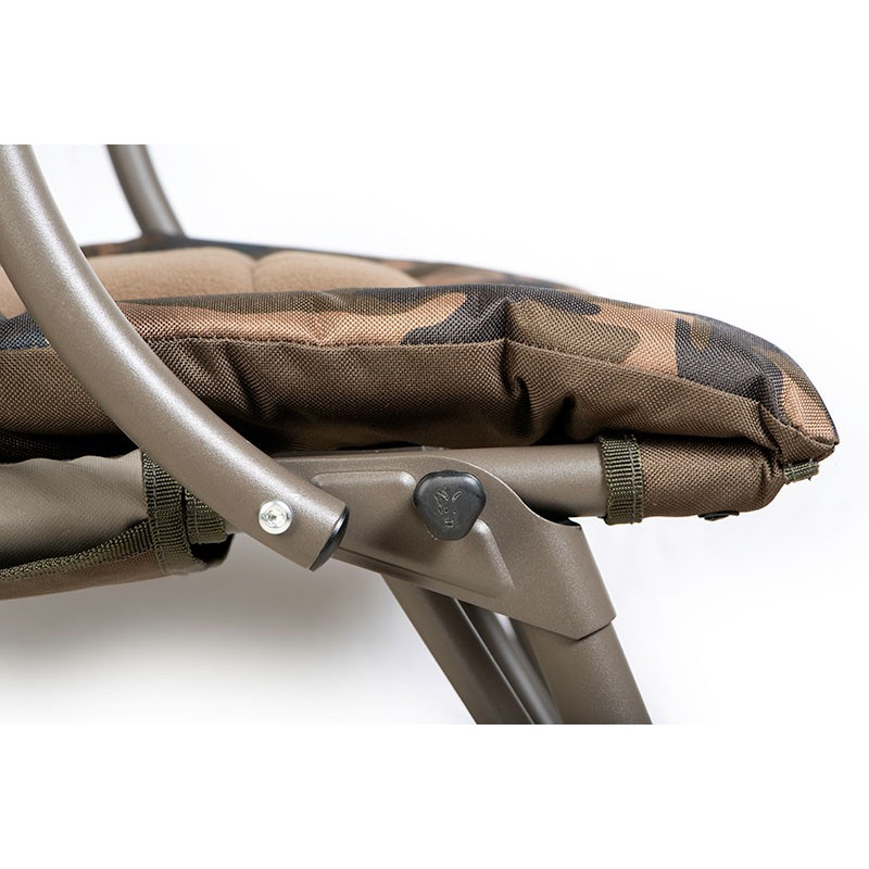 Fox Fotel SUPER DELUXE RECLINER HIGHBACK CHAIR - Centrum wędkarskie - Sklep wędkarski Jarofishing Fox Fotel SUPER DELUXE RECLINER HIGHBACK CHAIR - Centrum wędkarskie - Sklep wędkarski Jarofishing