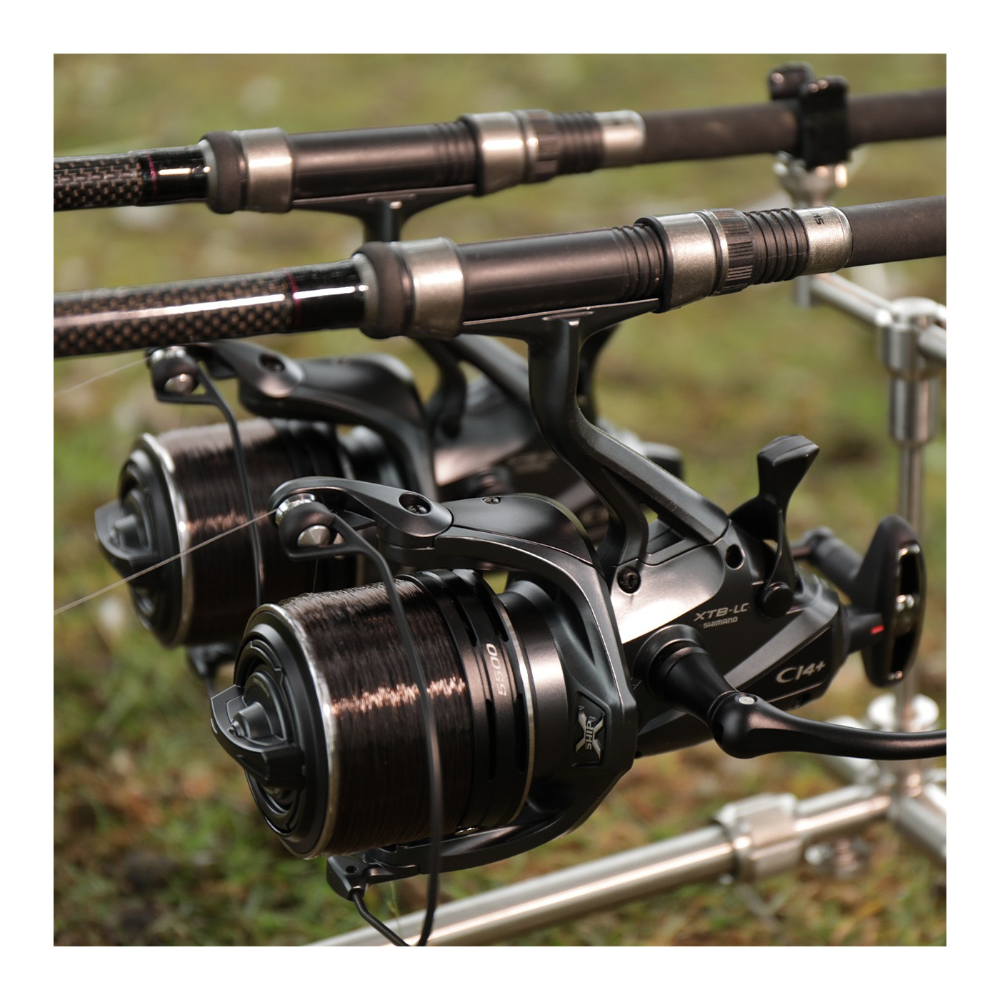 Kołowrotek Shimano Baitrunner 14000 XTB Ci4+ Longcast - Centrum wędkarskie - Sklep wędkarski Jarofishing