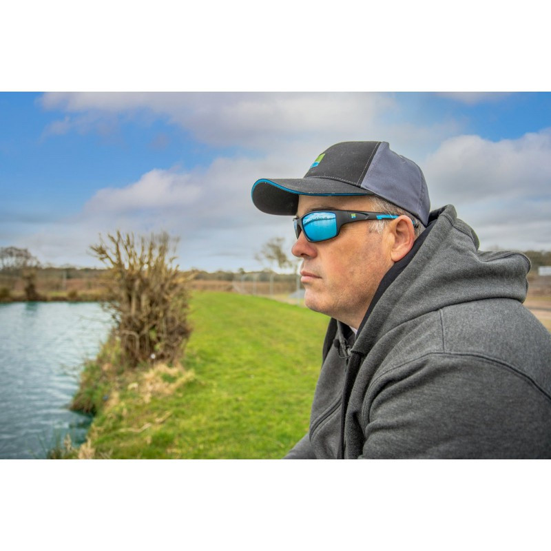 Okulary Preston Floater Pro Polarised Sunglasses - Blue Lens - Centrum wędkarskie - Sklep wędkarski Jarofishing Okulary Preston Floater Pro Polarised Sunglasses - Blue Lens - Centrum wędkarskie - Sklep wędkarski Jarofishing