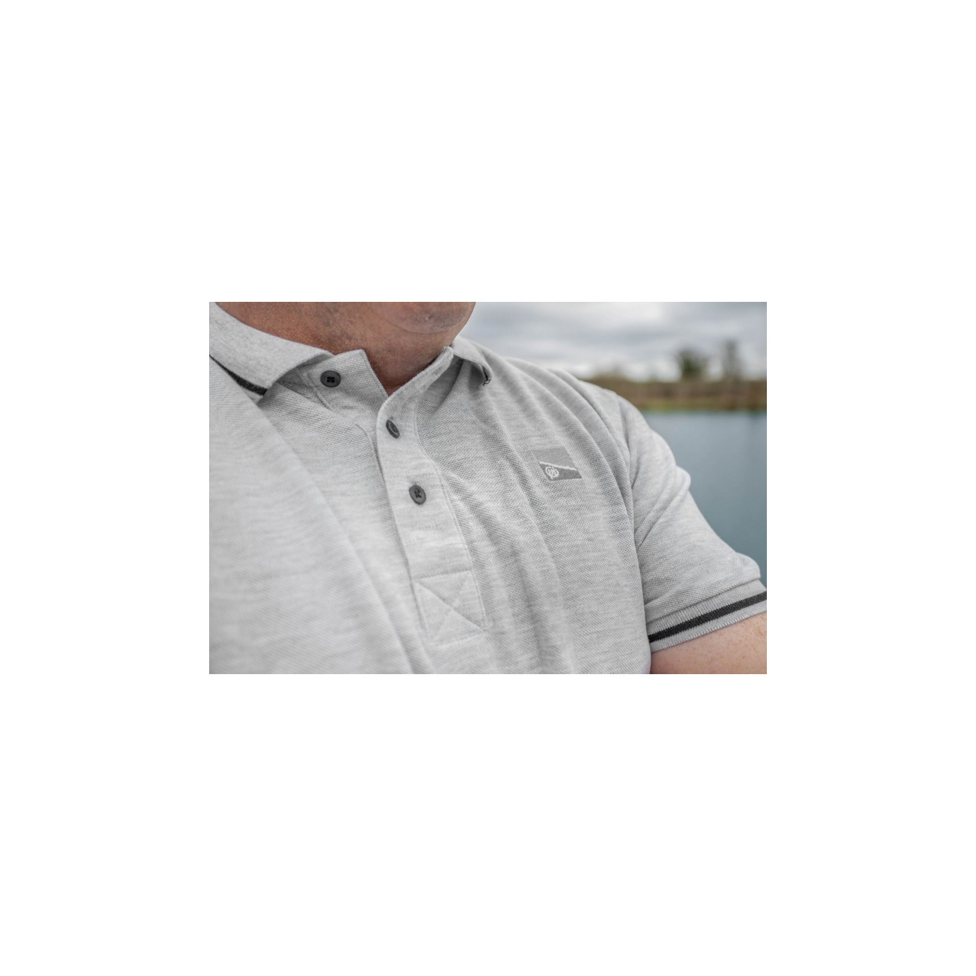 Koszulka polo Preston Grey T-Shirt - roz. XXL - Centrum wędkarskie - Sklep wędkarski Jarofishing Koszulka polo Preston Grey T-Shirt - roz. XXL - Centrum wędkarskie - Sklep wędkarski Jarofishing