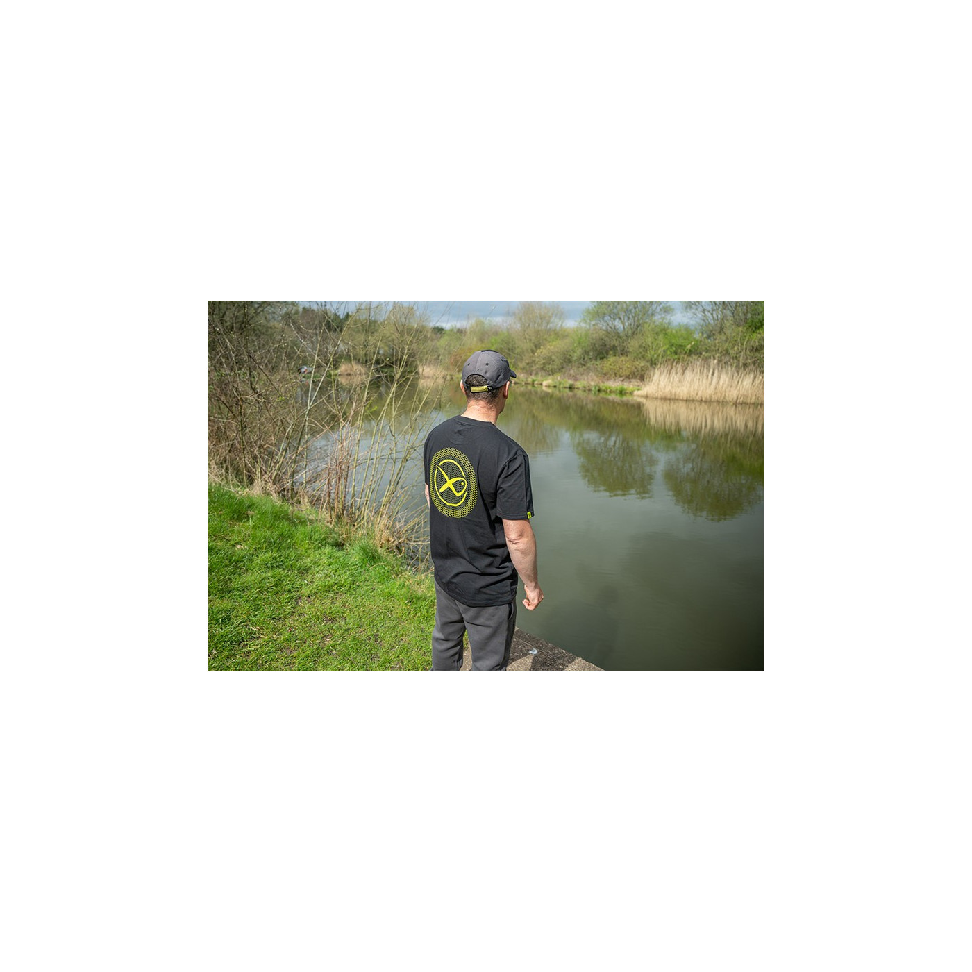 T-Shirt Matrix Large Logo T-shirt (Black / Lime) - roz. M - Centrum wędkarskie - Sklep wędkarski Jarofishing T-Shirt Matrix Large Logo T-shirt (Black / Lime) - roz. M - Centrum wędkarskie - Sklep wędkarski Jarofishing