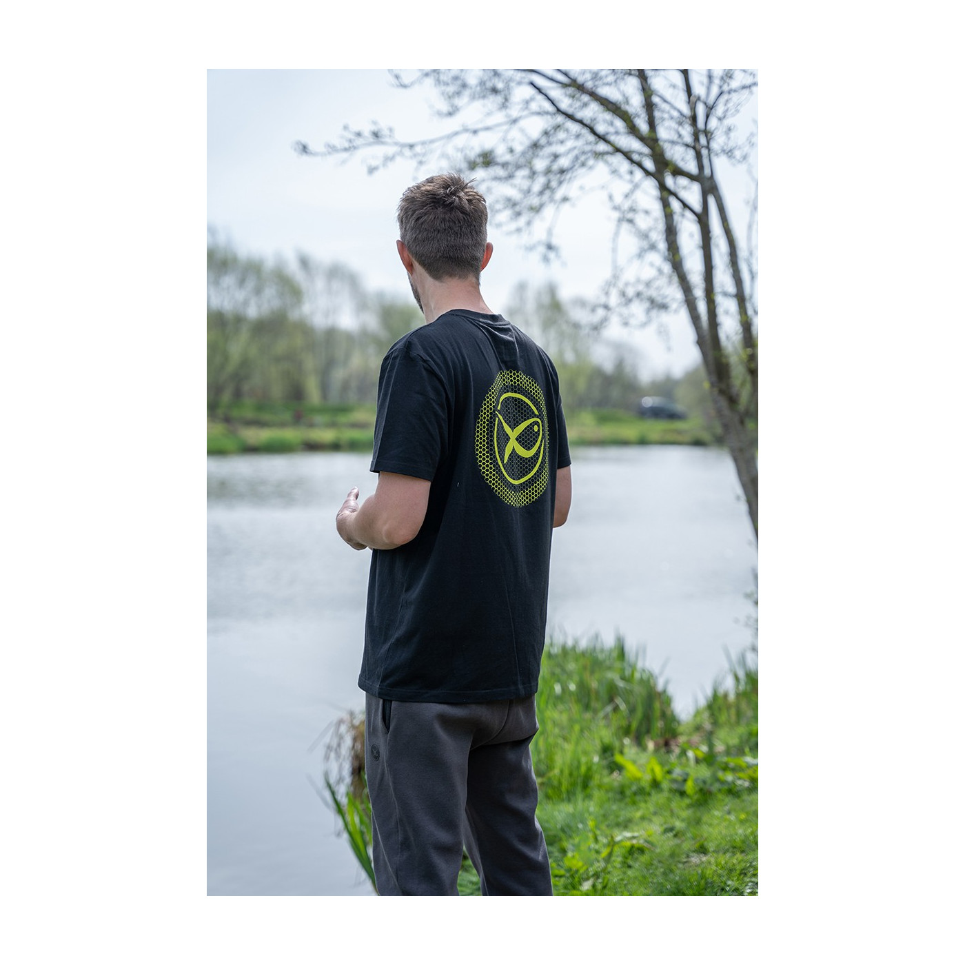 T-Shirt Matrix Large Logo T-shirt (Black / Lime) - roz. M - Centrum wędkarskie - Sklep wędkarski Jarofishing T-Shirt Matrix Large Logo T-shirt (Black / Lime) - roz. M - Centrum wędkarskie - Sklep wędkarski Jarofishing