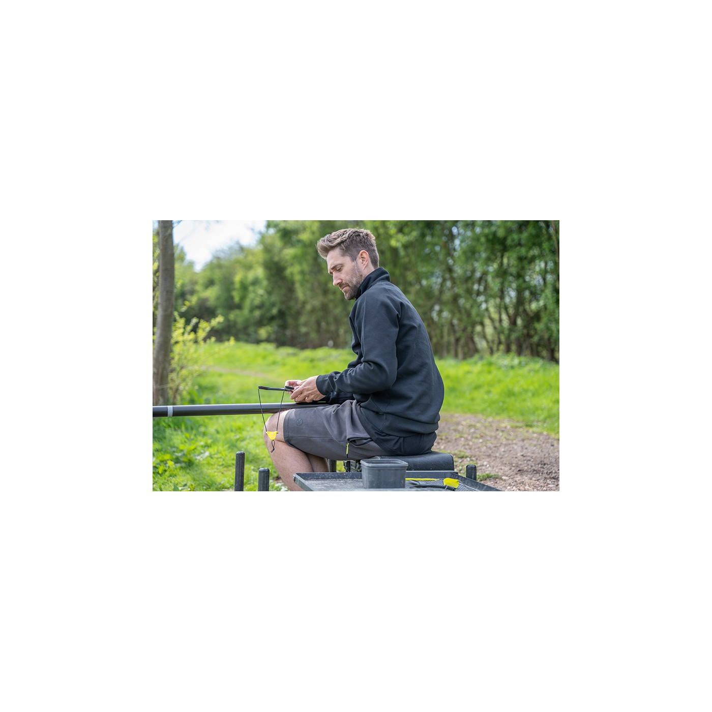 Spodenki Matrix Black Edition Jogger Shorts (Dark Grey / Lime) - roz. XXXL - Centrum wędkarskie - Sklep wędkarski Jarofishing Spodenki Matrix Black Edition Jogger Shorts (Dark Grey / Lime) - roz. XXXL - Centrum wędkarskie - Sklep wędkarski Jarofishing