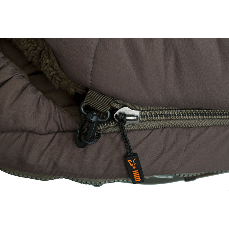 Śpiwór Fox Duralite 5 Season Sleeping Bag - Centrum wędkarskie - Sklep wędkarski Jarofishing Śpiwór Fox Duralite 5 Season Sleeping Bag - Centrum wędkarskie - Sklep wędkarski Jarofishing