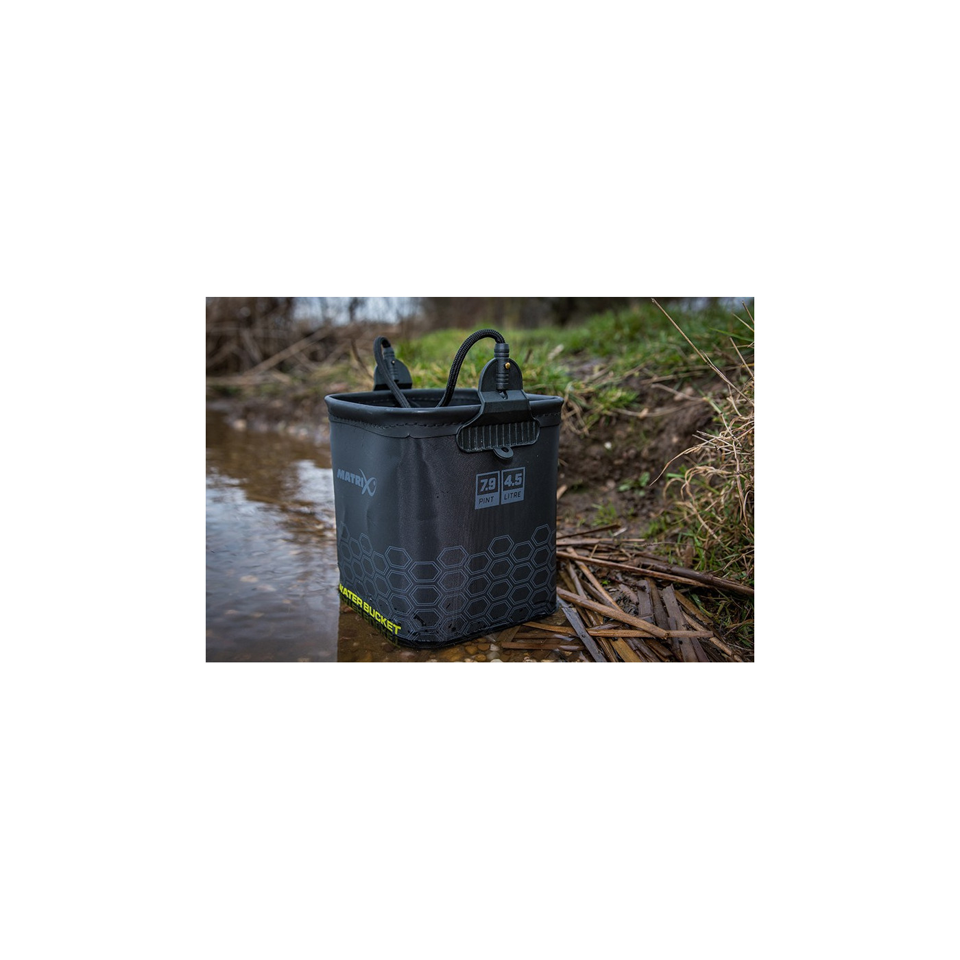 Wiaderko Matrix EVA Water Bucket - 4.5l - Centrum wędkarskie - Sklep wędkarski Jarofishing Wiaderko Matrix EVA Water Bucket - 4.5l - Centrum wędkarskie - Sklep wędkarski Jarofishing