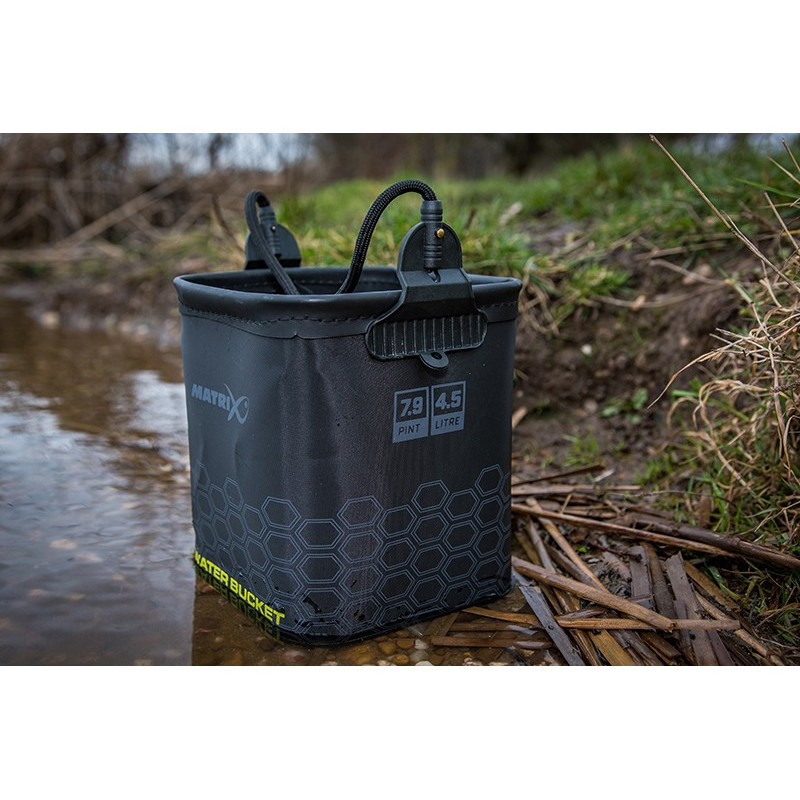 Wiaderko Matrix EVA Water Bucket - 4.5l - Centrum wędkarskie - Sklep wędkarski Jarofishing Wiaderko Matrix EVA Water Bucket - 4.5l - Centrum wędkarskie - Sklep wędkarski Jarofishing
