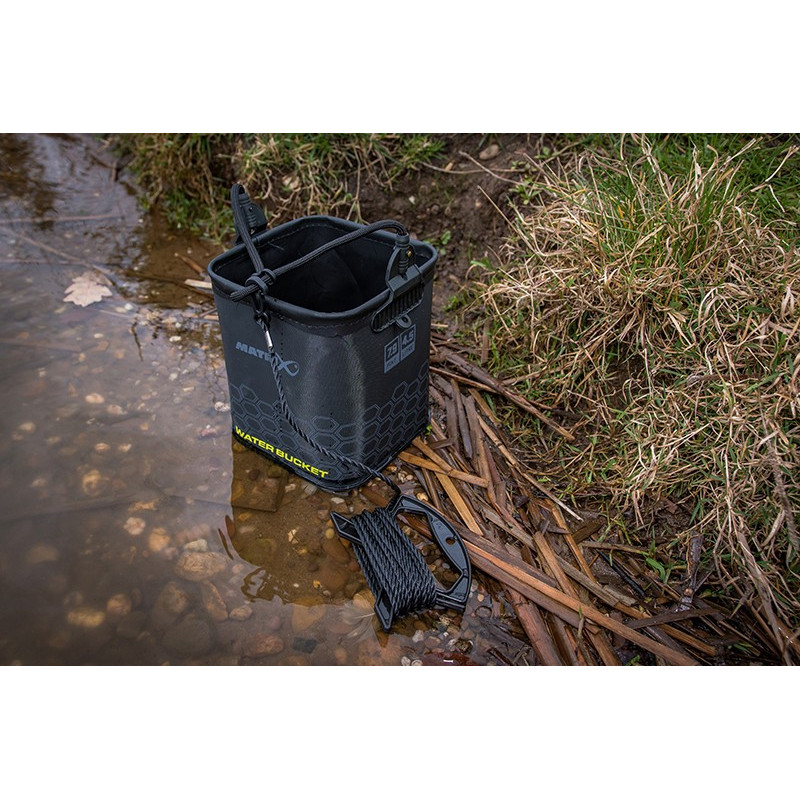 Wiaderko Matrix EVA Water Bucket - 4.5l - Centrum wędkarskie - Sklep wędkarski Jarofishing Wiaderko Matrix EVA Water Bucket - 4.5l - Centrum wędkarskie - Sklep wędkarski Jarofishing