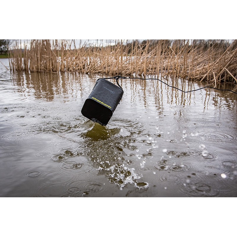 Wiaderko Matrix EVA Water Bucket - 4.5l - Centrum wędkarskie - Sklep wędkarski Jarofishing Wiaderko Matrix EVA Water Bucket - 4.5l - Centrum wędkarskie - Sklep wędkarski Jarofishing