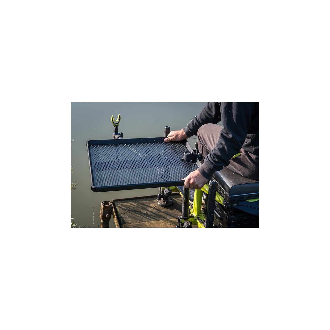 Półka Boczna Matrix 3D-R Self-Supporting Side Trays - X-Large - Centrum wędkarskie - Sklep wędkarski Jarofishing Półka Boczna Matrix 3D-R Self-Supporting Side Trays - X-Large - Centrum wędkarskie - Sklep wędkarski Jarofishing