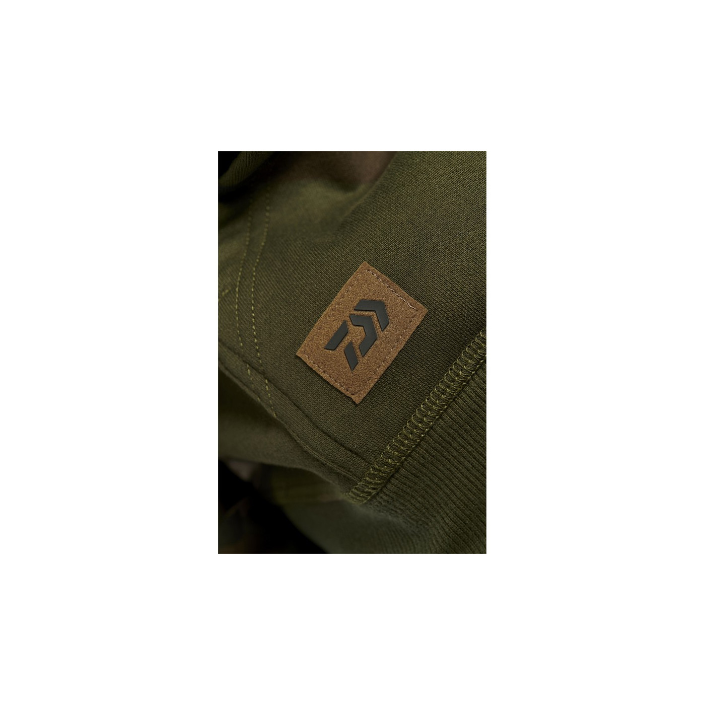Bluza Daiwa Carp Camo Hoodie Roz. XXXL - Centrum wędkarskie - Sklep wędkarski Jarofishing