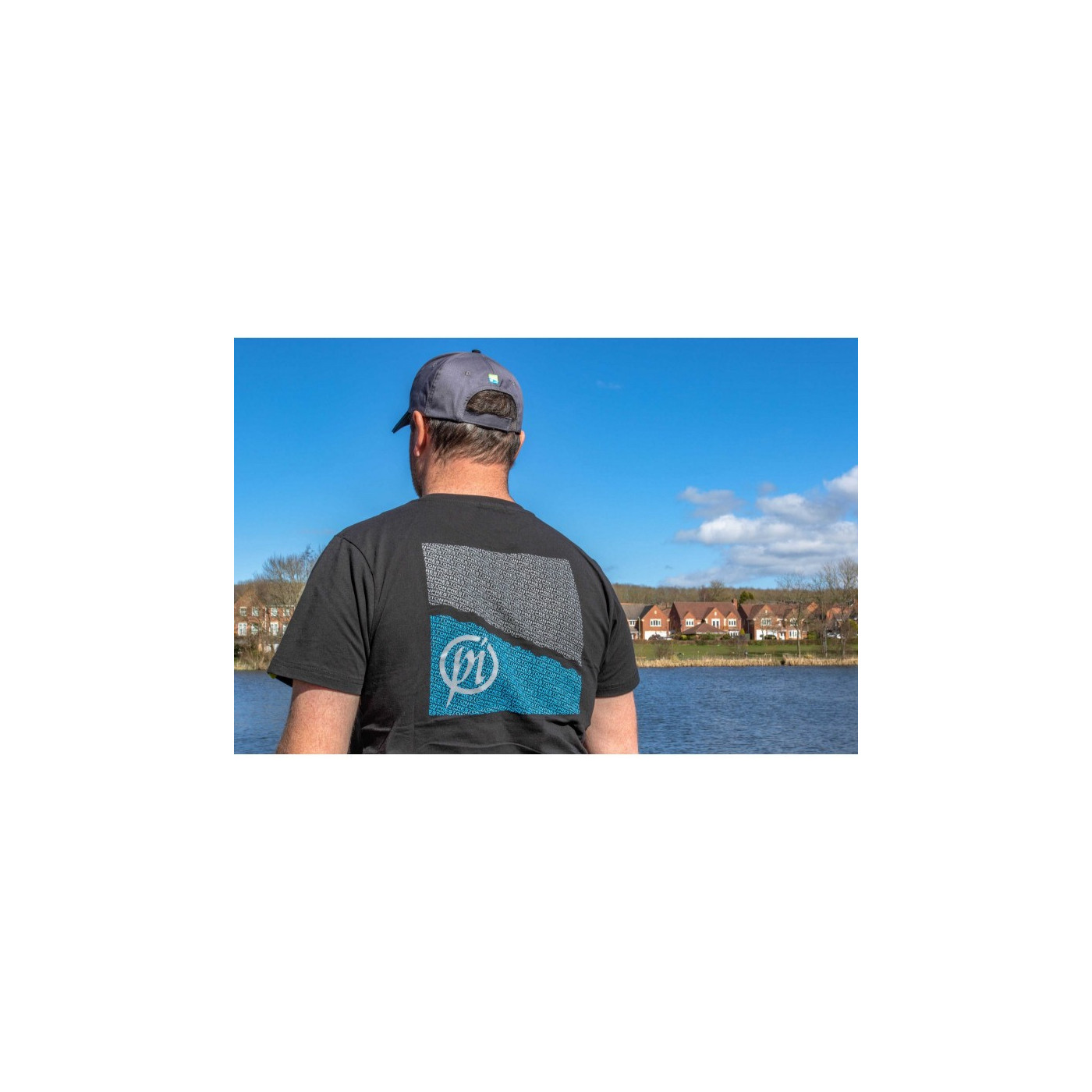 Koszulka Preston Black T-Shirt 2022 - roz. M - Centrum wędkarskie - Sklep wędkarski Jarofishing Koszulka Preston Black T-Shirt 2022 - roz. M - Centrum wędkarskie - Sklep wędkarski Jarofishing