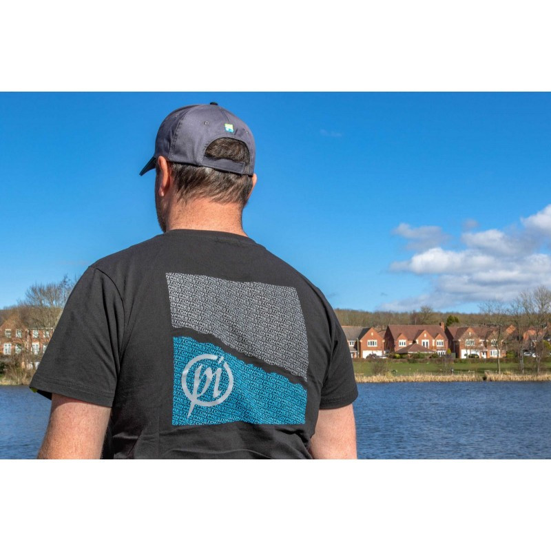 Koszulka Preston Black T-Shirt 2022 - roz. XXXL - Centrum wędkarskie - Sklep wędkarski Jarofishing