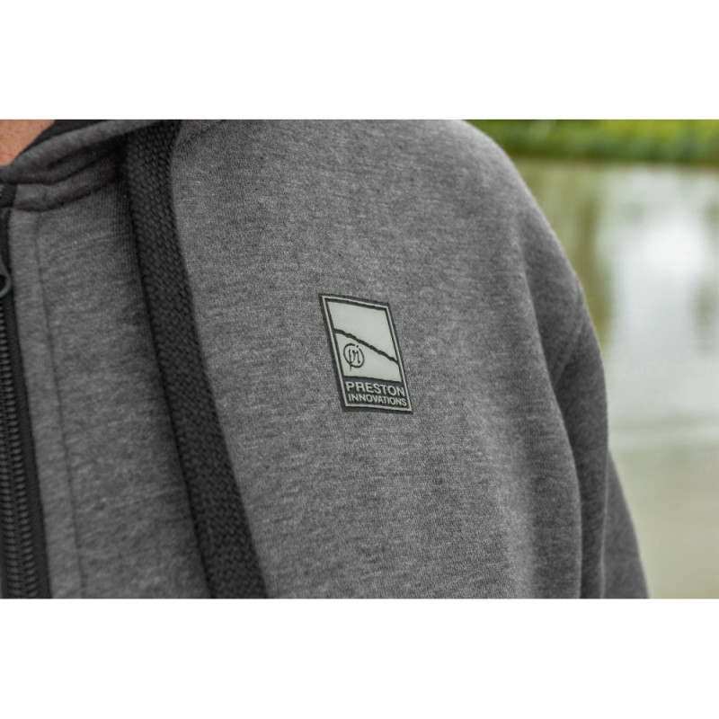 Bluza Preston Grey Zip Hoodie 2022 - roz. XL - Centrum wędkarskie - Sklep wędkarski Jarofishing Bluza Preston Grey Zip Hoodie 2022 - roz. XL - Centrum wędkarskie - Sklep wędkarski Jarofishing
