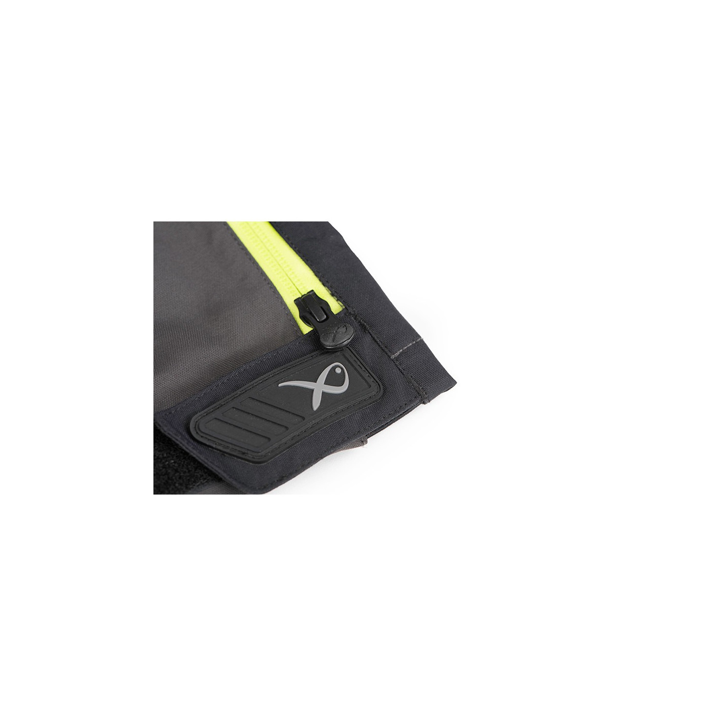 Spodnie Matrix Tri-Layer Over Trousers 25K PRO - roz. L - Centrum wędkarskie - Sklep wędkarski Jarofishing