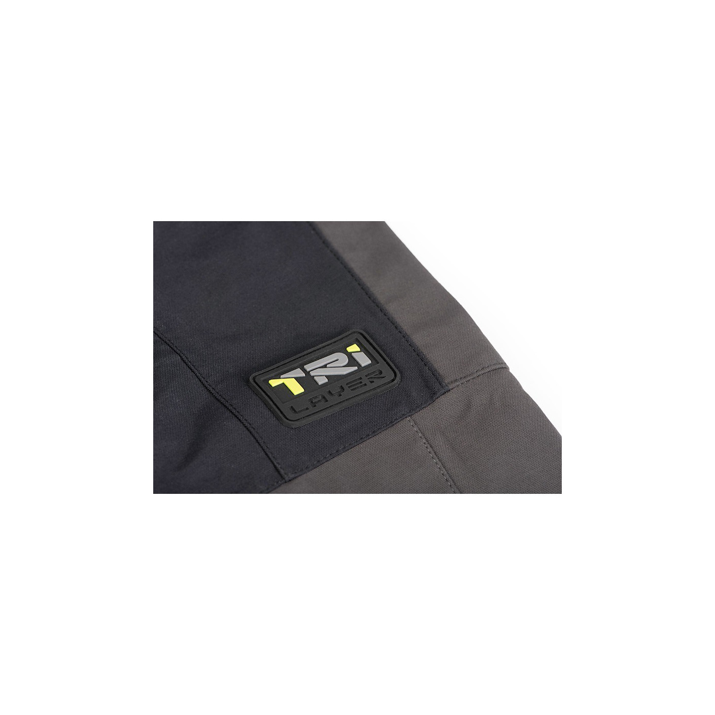 Spodnie Matrix Tri-Layer Over Trousers 25K PRO - roz. XL - Centrum wędkarskie - Sklep wędkarski Jarofishing Spodnie Matrix Tri-Layer Over Trousers 25K PRO - roz. XL - Centrum wędkarskie - Sklep wędkarski Jarofishing