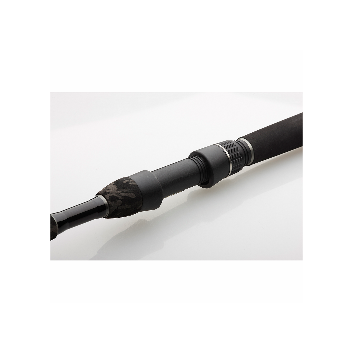 MADCAT WĘDKA BLACK DELUXE 3,15 M 100-250G 2SEC - Centrum wędkarskie - Sklep wędkarski Jarofishing