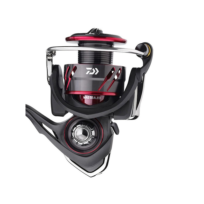 Daiwa Kołowrotek Ballistic LT 3000D -CXH - Centrum wędkarskie - Sklep wędkarski Jarofishing
