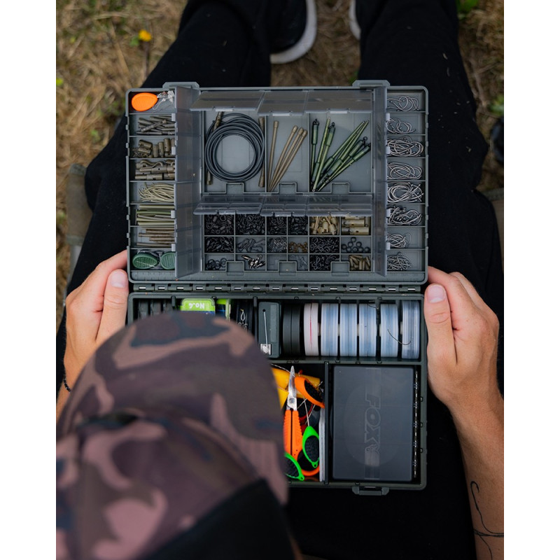 Fox Edges Medium Tackle Box - Centrum wędkarskie - Sklep wędkarski Jarofishing