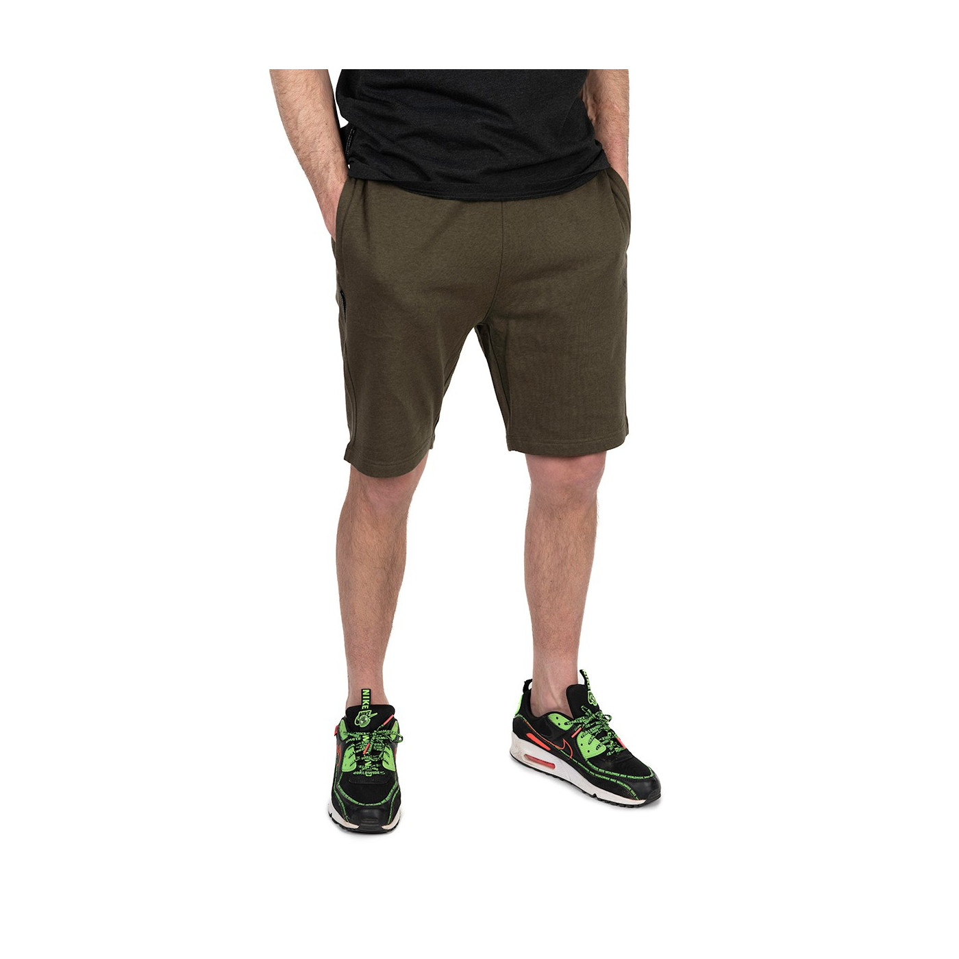 Krótkie Spodenki Fox LW Jogger Green & Black Roz.L - Centrum wędkarskie - Sklep wędkarski Jarofishing Krótkie Spodenki Fox LW Jogger Green & Black Roz.L - Centrum wędkarskie - Sklep wędkarski Jarofishing