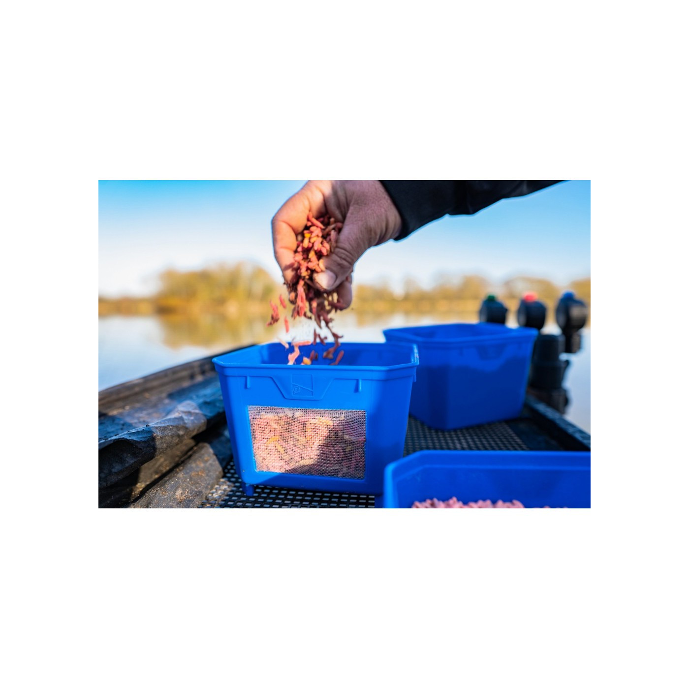 Pudełko Preston Bait Tub - 3 Pint / 1.7L - Centrum wędkarskie - Sklep wędkarski Jarofishing Pudełko Preston Bait Tub - 3 Pint / 1.7L - Centrum wędkarskie - Sklep wędkarski Jarofishing