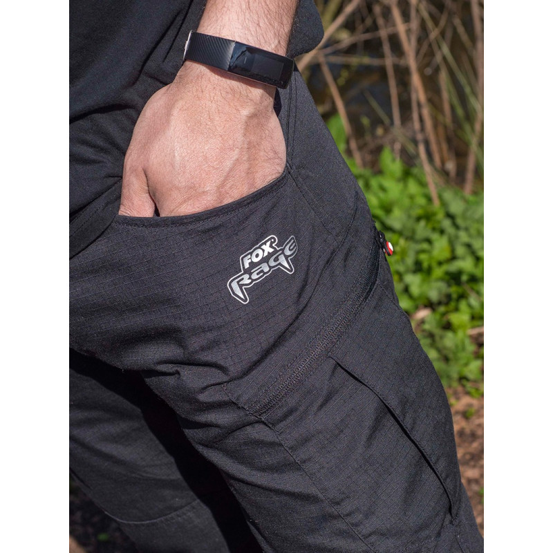 FOX RAGE VOYAGER COMBAT SHORTS ROZ S - Centrum wędkarskie - Sklep wędkarski Jarofishing FOX RAGE VOYAGER COMBAT SHORTS ROZ S - Centrum wędkarskie - Sklep wędkarski Jarofishing