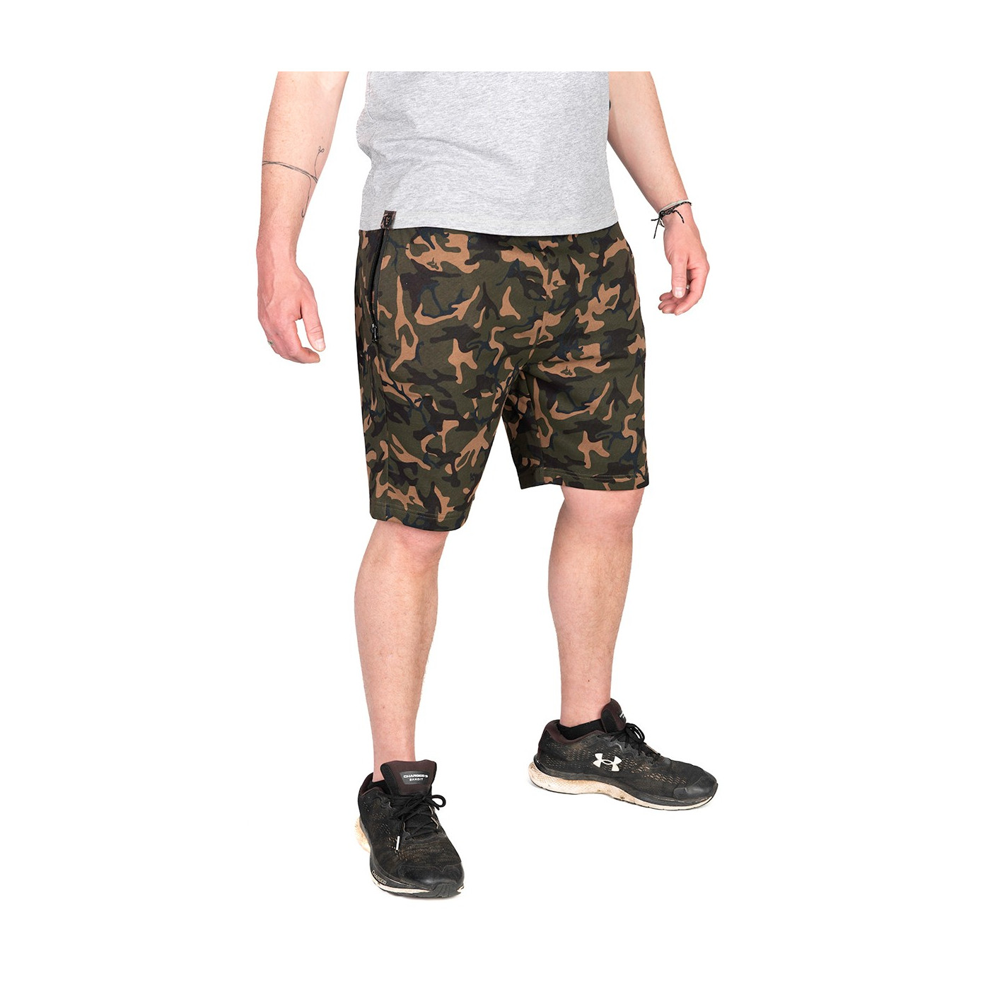 Krótkie Spodenki Fox Camo LW Jogger Short Roz.M - Centrum wędkarskie - Sklep wędkarski Jarofishing Krótkie Spodenki Fox Camo LW Jogger Short Roz.M - Centrum wędkarskie - Sklep wędkarski Jarofishing