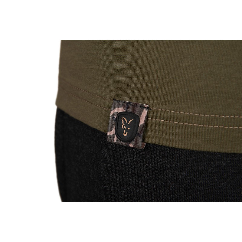 Koszulka Fox Khaki Large Print T Roz. M - Centrum wędkarskie - Sklep wędkarski Jarofishing Koszulka Fox Khaki Large Print T Roz. M - Centrum wędkarskie - Sklep wędkarski Jarofishing