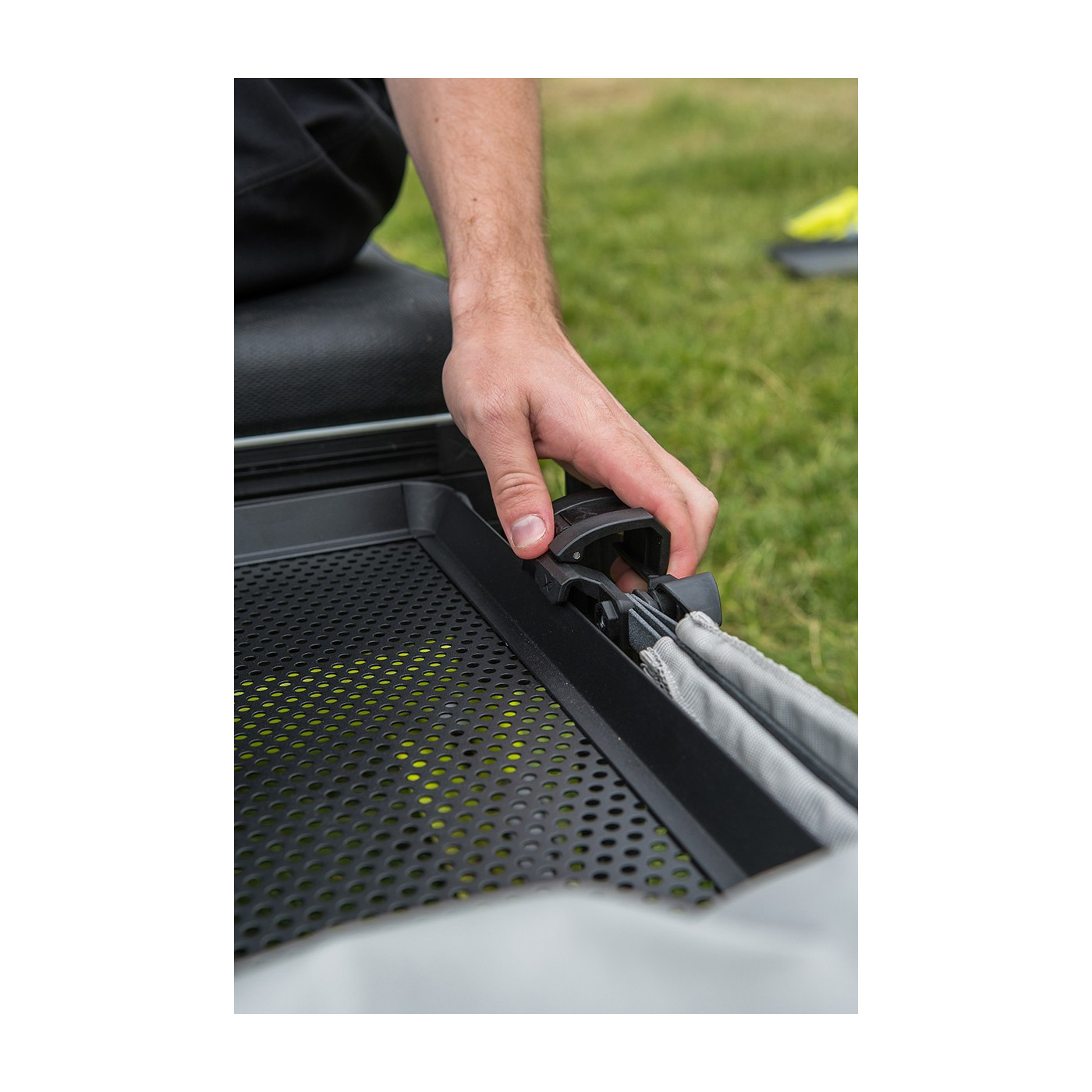 Parawan Matrix Side Tray Cooler Covers L - Centrum wędkarskie - Sklep wędkarski Jarofishing