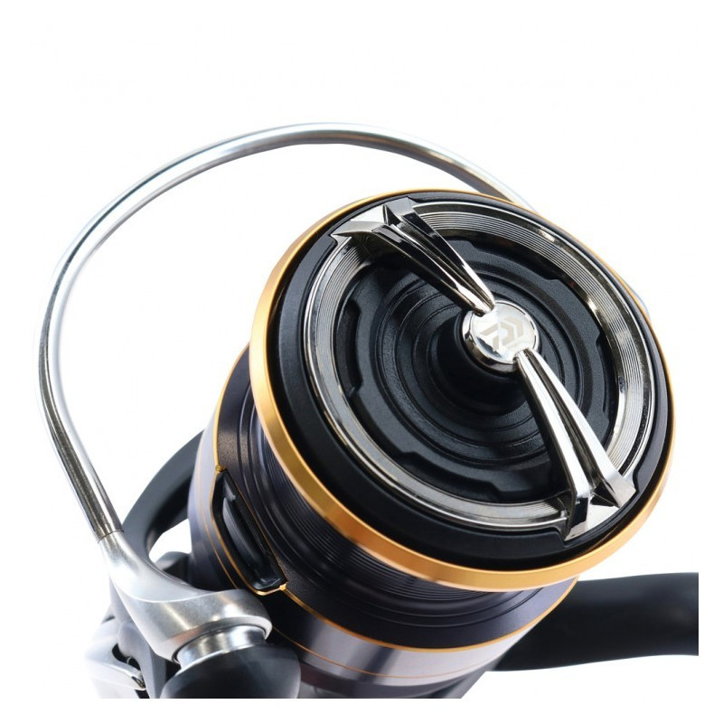 Kołowrotek Daiwa 20 Legalis LT 4000 - Centrum wędkarskie - Sklep wędkarski Jarofishing Kołowrotek Daiwa 20 Legalis LT 4000 - Centrum wędkarskie - Sklep wędkarski Jarofishing