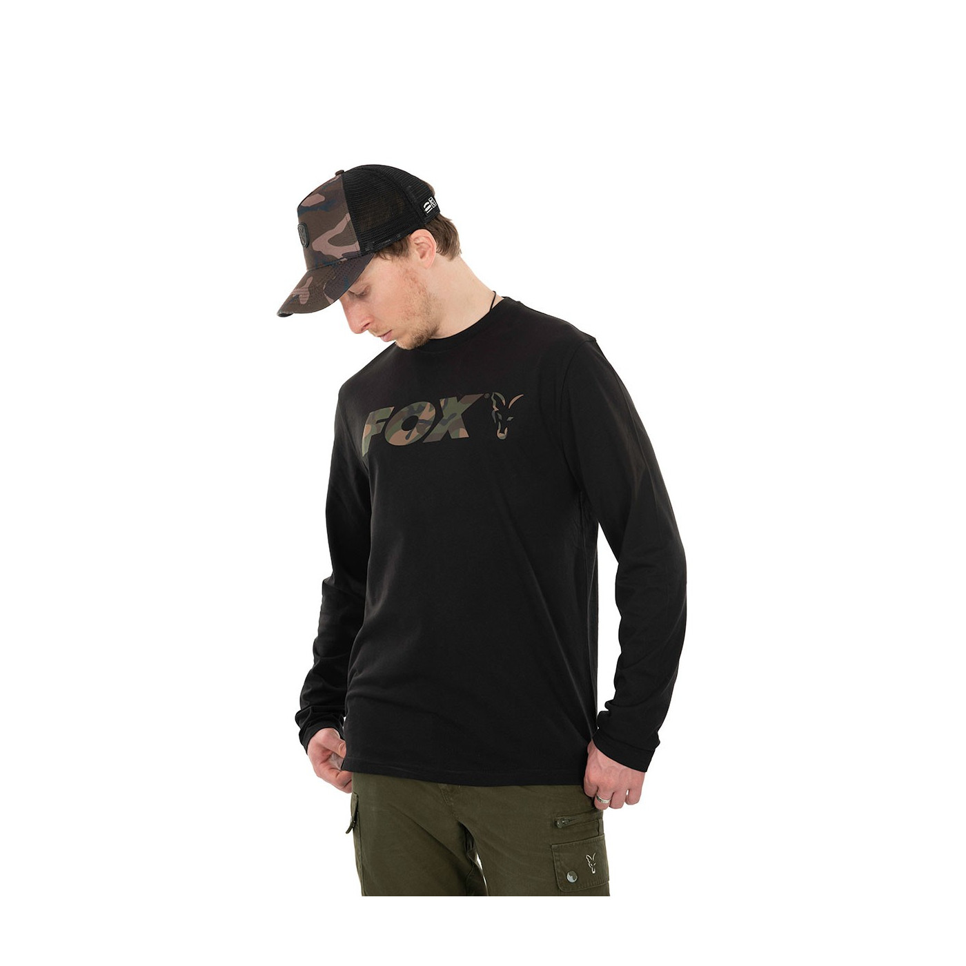FOX BLUZA LONG SLEEVE BLACK/CAMO T-SHIRT ROZMIAR S - Centrum wędkarskie - Sklep wędkarski Jarofishing FOX BLUZA LONG SLEEVE BLACK/CAMO T-SHIRT ROZMIAR S - Centrum wędkarskie - Sklep wędkarski Jarofishing