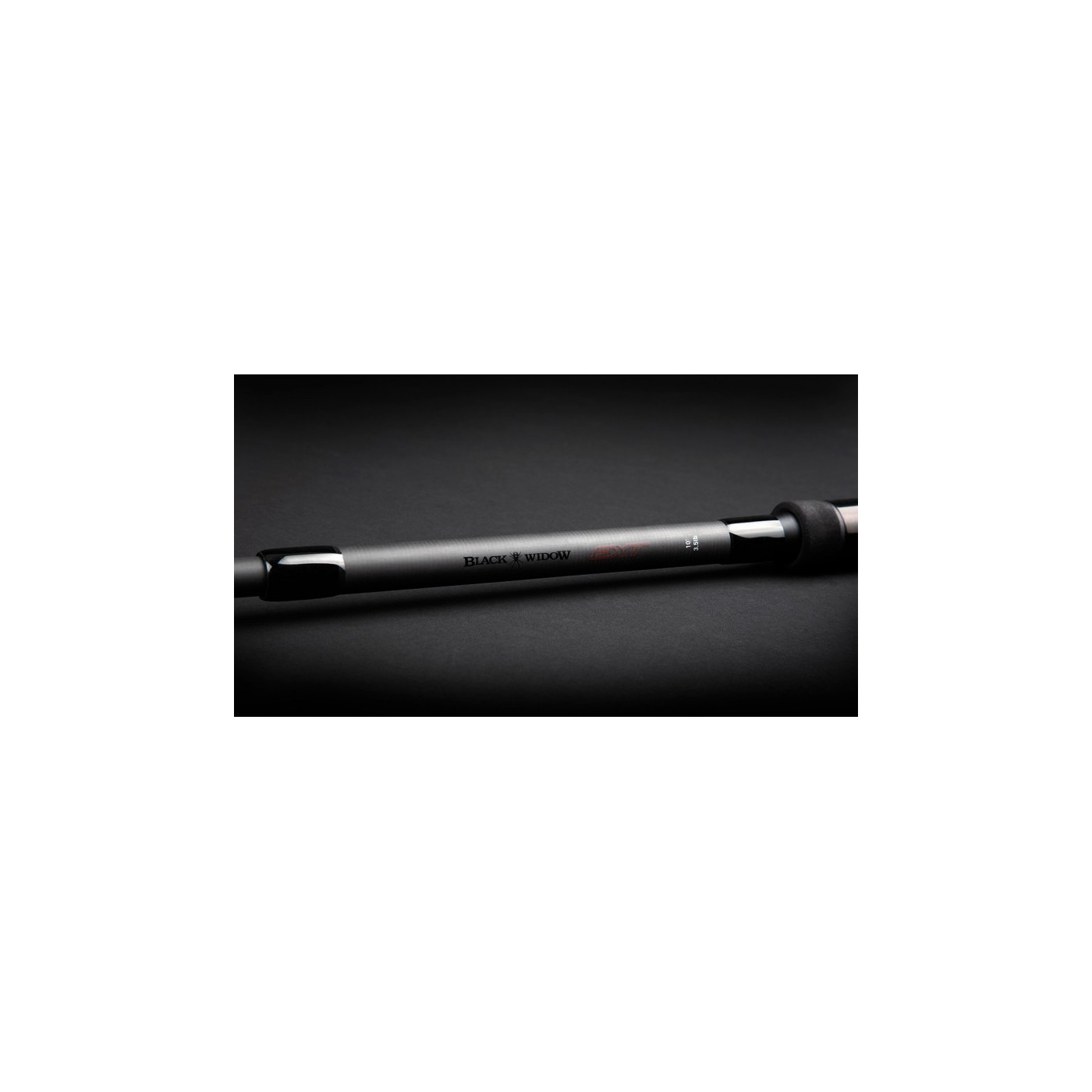 Wędka Daiwa Black Widow EXT Carp 10FT / 3.00lb - Centrum wędkarskie - Sklep wędkarski Jarofishing
