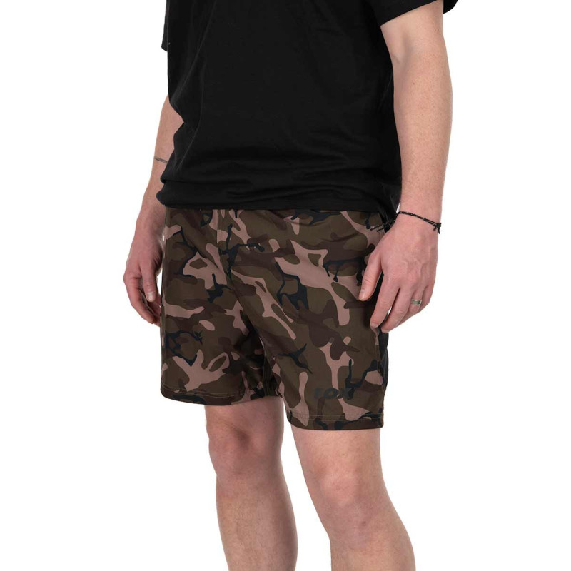 Krótkie Spodenki Fox Black / Camo LW Swim Shorts Roz.S - Centrum wędkarskie - Sklep wędkarski Jarofishing Krótkie Spodenki Fox Black / Camo LW Swim Shorts Roz.S - Centrum wędkarskie - Sklep wędkarski Jarofishing