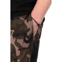 Krótkie Spodenki Fox Black / Camo LW Swim Shorts Roz.S - Centrum wędkarskie - Sklep wędkarski Jarofishing Krótkie Spodenki Fox Black / Camo LW Swim Shorts Roz.S - Centrum wędkarskie - Sklep wędkarski Jarofishing