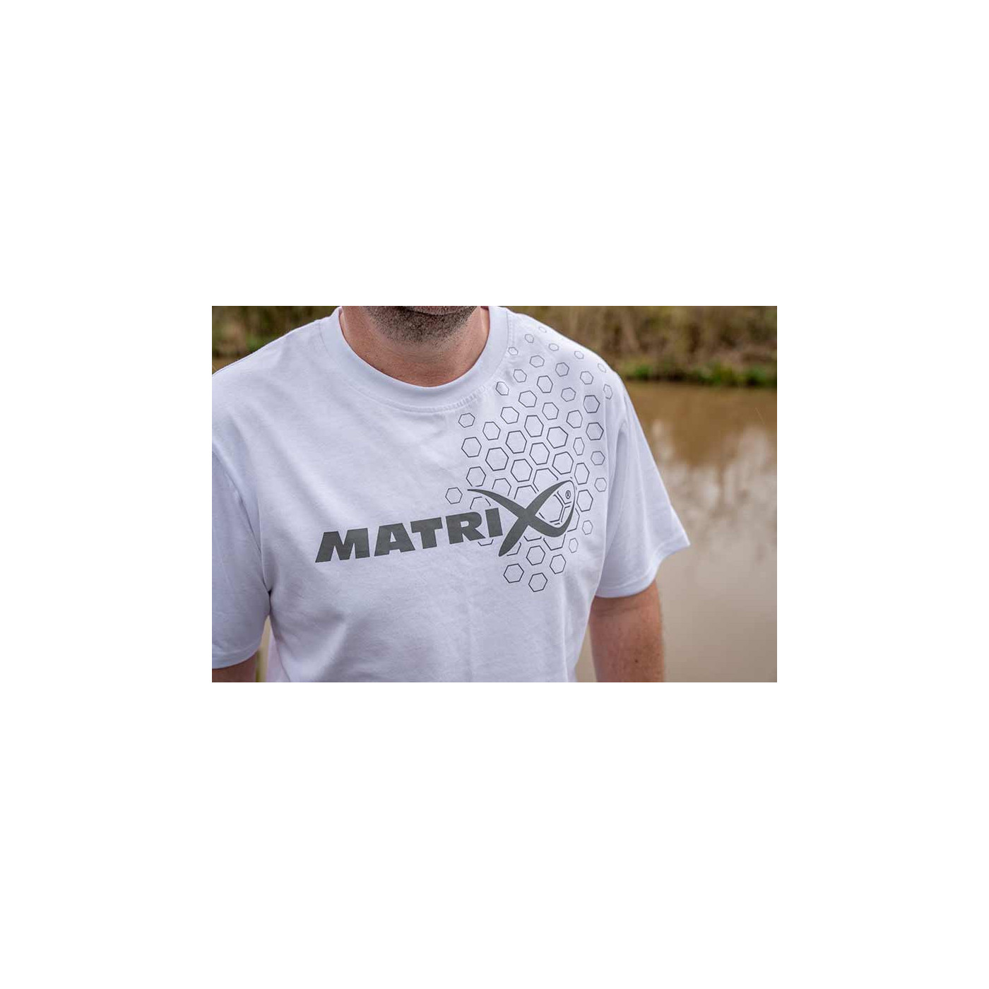 T-Shirt Matrix Hex Print T-Shirt White - roz. XXL - Centrum wędkarskie - Sklep wędkarski Jarofishing T-Shirt Matrix Hex Print T-Shirt White - roz. XXL - Centrum wędkarskie - Sklep wędkarski Jarofishing