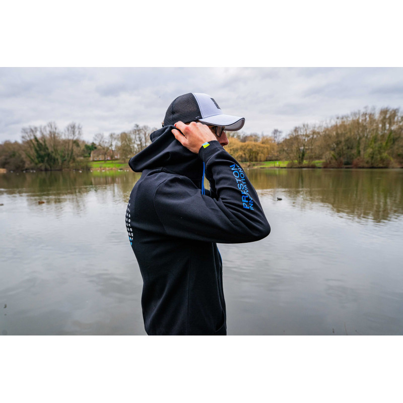 Bluza Preston Pro ZIP Hoodie - roz. M - Centrum wędkarskie - Sklep wędkarski Jarofishing Bluza Preston Pro ZIP Hoodie - roz. M - Centrum wędkarskie - Sklep wędkarski Jarofishing