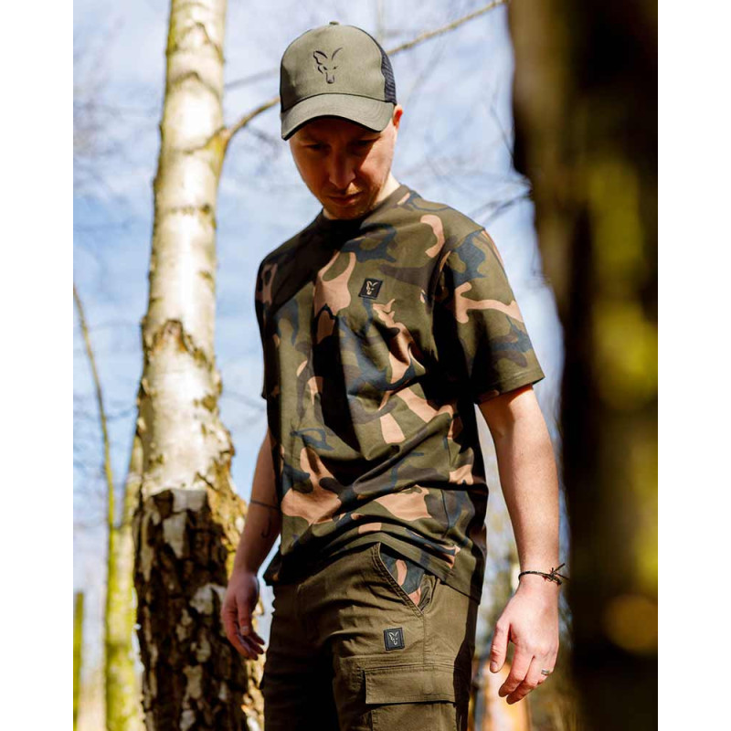 KOSZULKA FOX CAMO T-SHIRT Roz.M - Centrum wędkarskie - Sklep wędkarski Jarofishing KOSZULKA FOX CAMO T-SHIRT Roz.M - Centrum wędkarskie - Sklep wędkarski Jarofishing