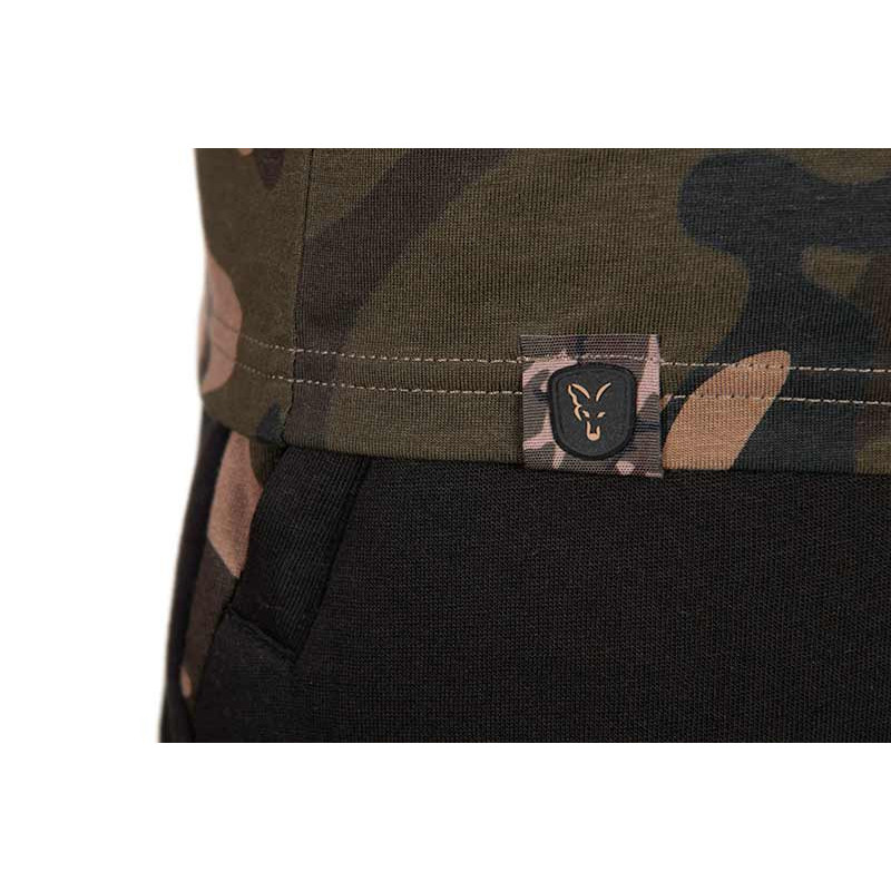 KOSZULKA FOX CAMO T-SHIRT Roz.L - Centrum wędkarskie - Sklep wędkarski Jarofishing KOSZULKA FOX CAMO T-SHIRT Roz.L - Centrum wędkarskie - Sklep wędkarski Jarofishing