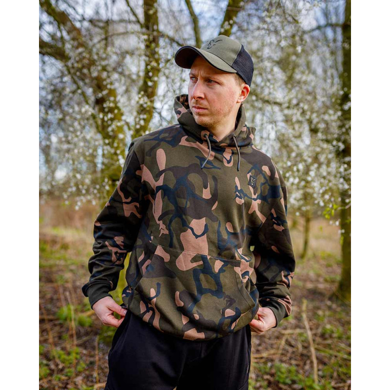 Bluza Fox LW Camo Pullover Hoody - roz. XXL - Centrum wędkarskie - Sklep wędkarski Jarofishing Bluza Fox LW Camo Pullover Hoody - roz. XXL - Centrum wędkarskie - Sklep wędkarski Jarofishing