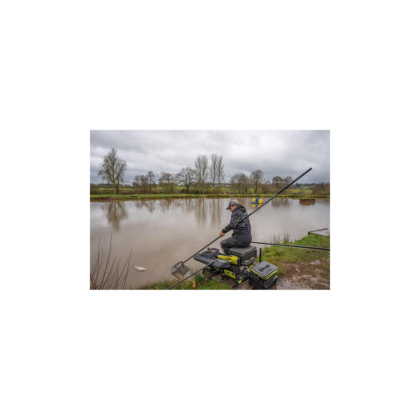 Sztyca Matrix Aquos Ultra Power 3m Handle - Centrum wędkarskie - Sklep wędkarski Jarofishing Sztyca Matrix Aquos Ultra Power 3m Handle - Centrum wędkarskie - Sklep wędkarski Jarofishing