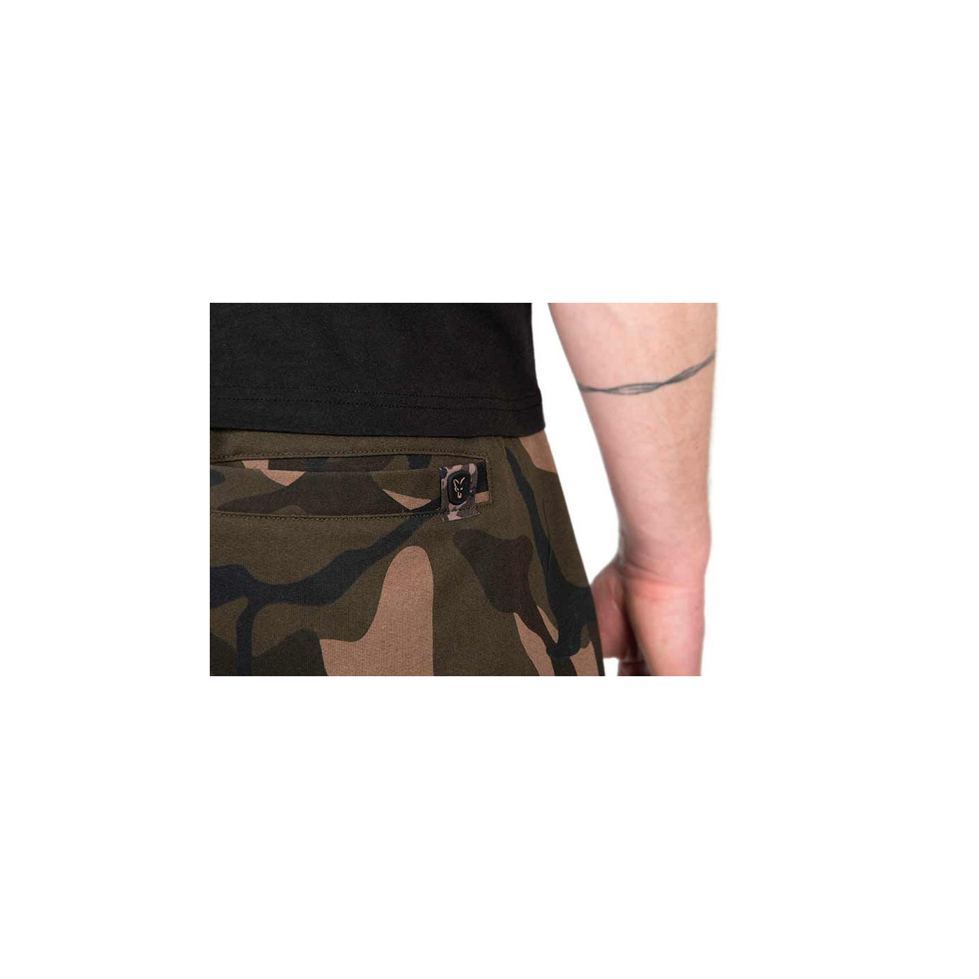 Spodnie Fox LW Camo Joggers Roz.S - Centrum wędkarskie - Sklep wędkarski Jarofishing Spodnie Fox LW Camo Joggers Roz.S - Centrum wędkarskie - Sklep wędkarski Jarofishing
