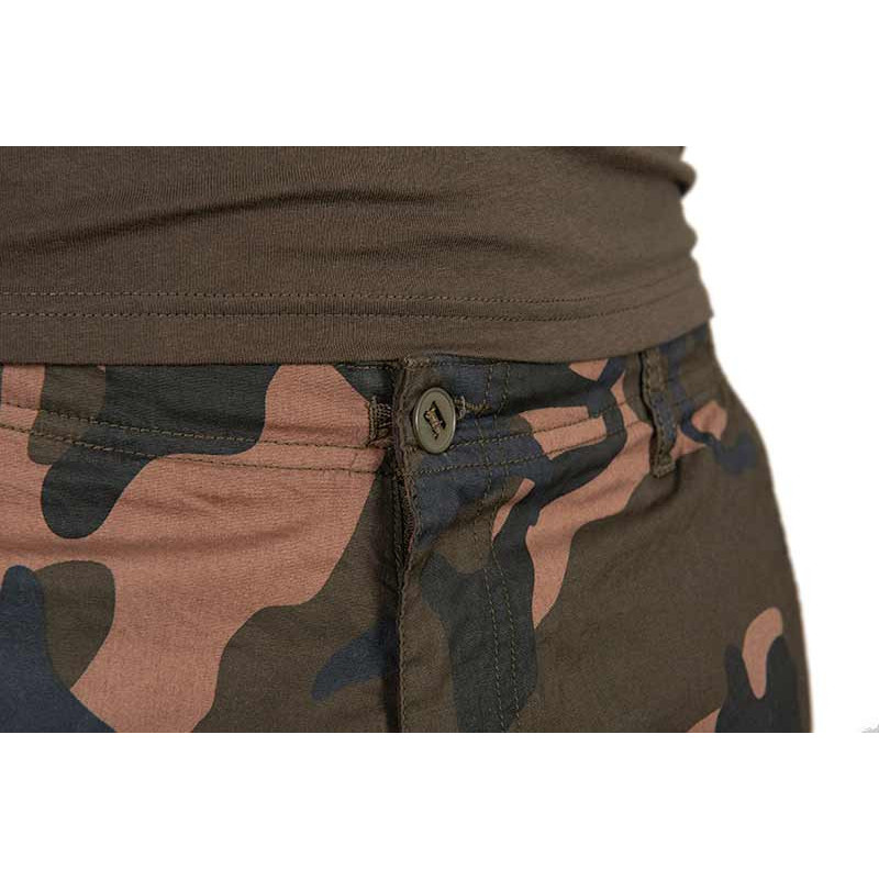 Krótkie Spodenki Fox LW Camo Combat Short Roz.S - Centrum wędkarskie - Sklep wędkarski Jarofishing