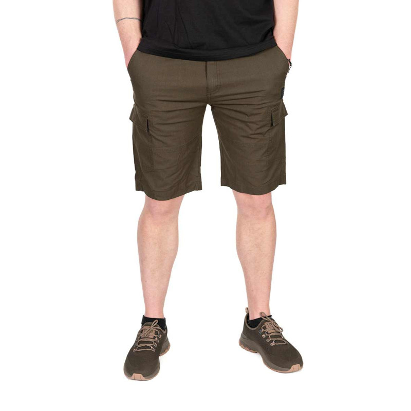 Krótkie Spodenki Fox LW Khaki Combat Short Roz.XL - Centrum wędkarskie - Sklep wędkarski Jarofishing