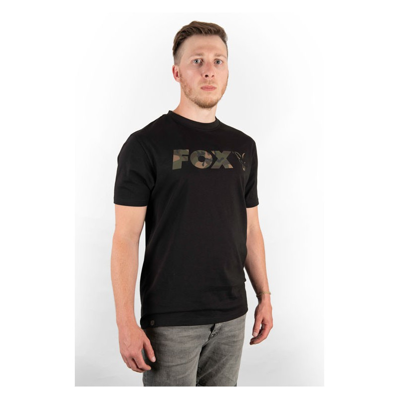 Koszulka Fox Black/Camo Chest Print T-Shirt Roz.S - Centrum wędkarskie - Sklep wędkarski Jarofishing Koszulka Fox Black/Camo Chest Print T-Shirt Roz.S - Centrum wędkarskie - Sklep wędkarski Jarofishing