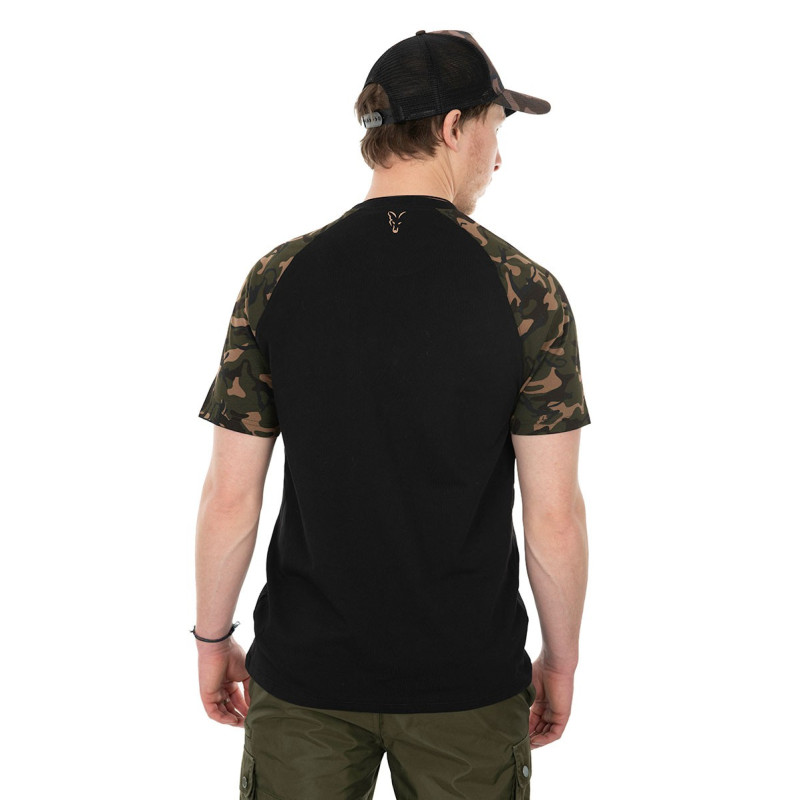 Koszulka Fox Raglan T-Shirt Black/Camo Roz.XL - Centrum wędkarskie - Sklep wędkarski Jarofishing Koszulka Fox Raglan T-Shirt Black/Camo Roz.XL - Centrum wędkarskie - Sklep wędkarski Jarofishing