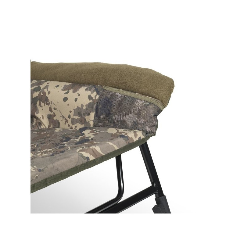 Fotel NASH INDULGENCE EMPEROR CHAIR CAMO - Centrum wędkarskie - Sklep wędkarski Jarofishing Fotel NASH INDULGENCE EMPEROR CHAIR CAMO - Centrum wędkarskie - Sklep wędkarski Jarofishing
