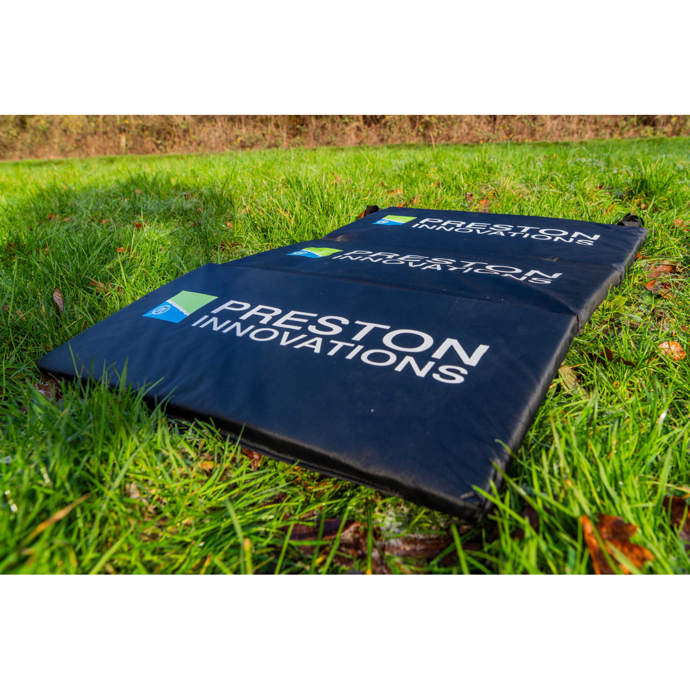 Mata Preston Fold Away Unhooking Mat - Centrum wędkarskie - Sklep wędkarski Jarofishing