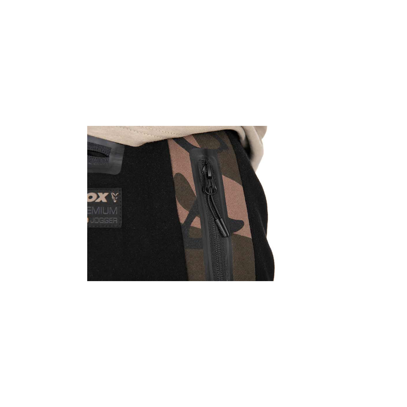 Spodnie Fox Premium 310 Joggers - Black/Camo Roz.S - Centrum wędkarskie - Sklep wędkarski Jarofishing