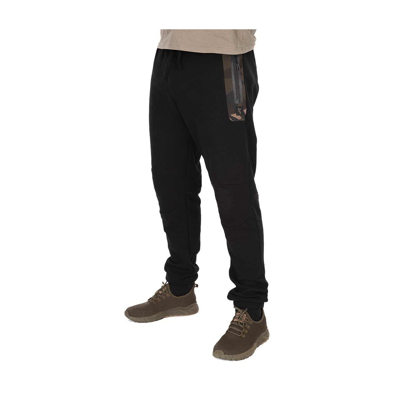 Spodnie Fox Premium 310 Joggers - Black/Camo Roz.XXXL - Centrum wędkarskie - Sklep wędkarski Jarofishing Spodnie Fox Premium 310 Joggers - Black/Camo Roz.XXXL - Centrum wędkarskie - Sklep wędkarski Jarofishing