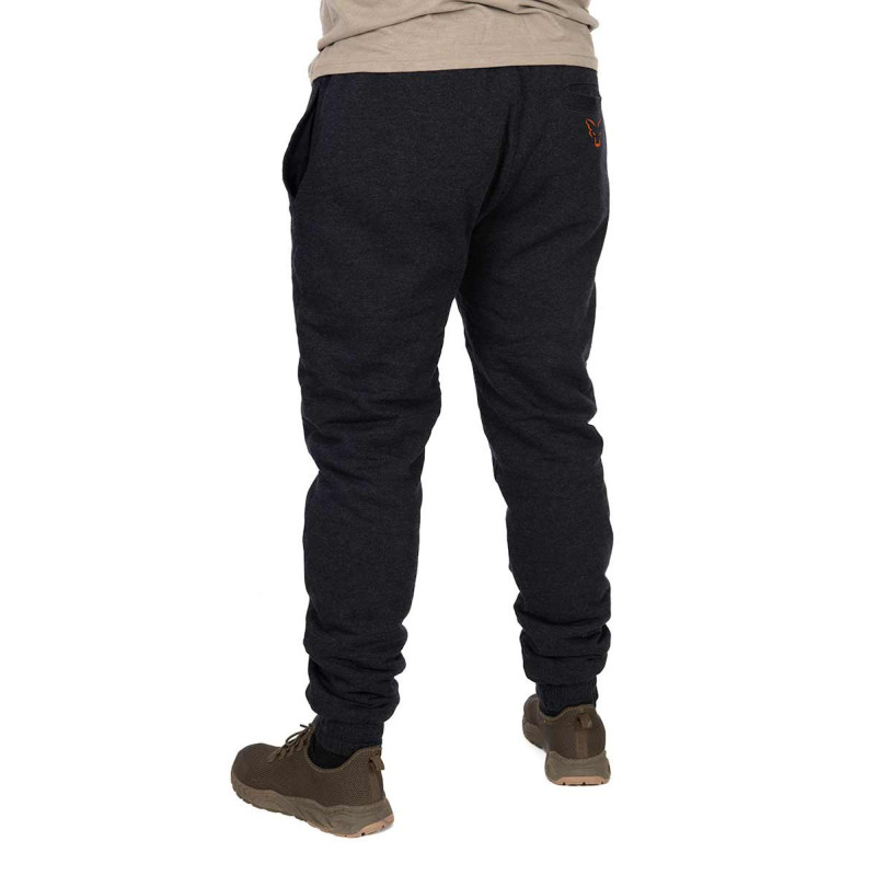 Spodnie Fox Sherpa Joggers Black / Orange Roz.M - Centrum wędkarskie - Sklep wędkarski Jarofishing Spodnie Fox Sherpa Joggers Black / Orange Roz.M - Centrum wędkarskie - Sklep wędkarski Jarofishing