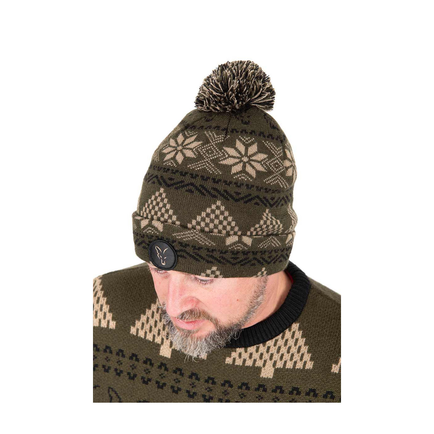 Czapka Fox Festive Bobble Hat - Centrum wędkarskie - Sklep wędkarski Jarofishing